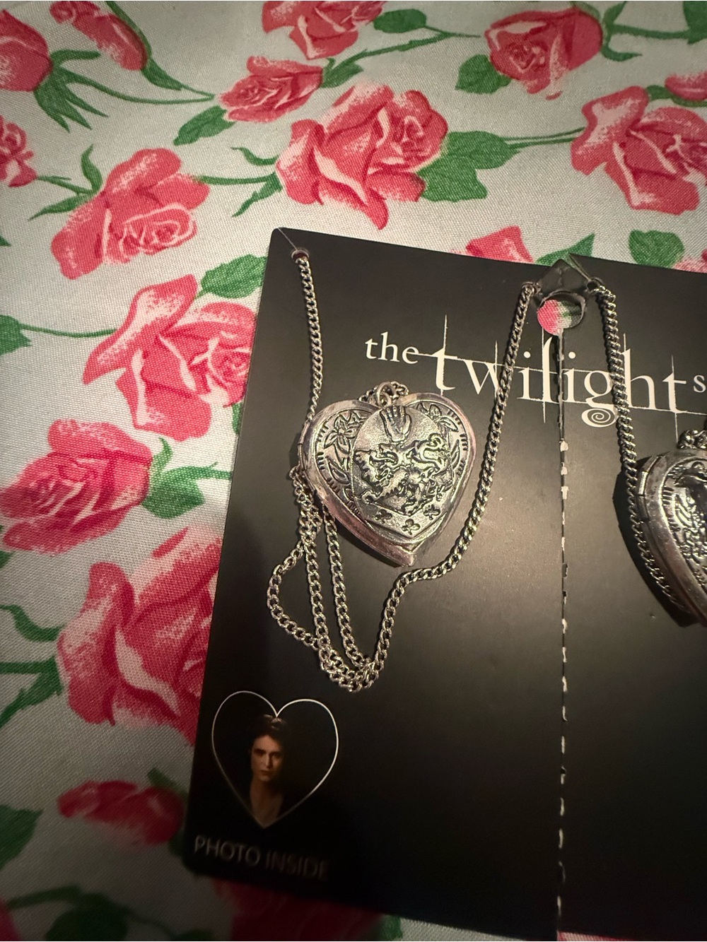 Twilight BFF lockets - Picture 4 of 5